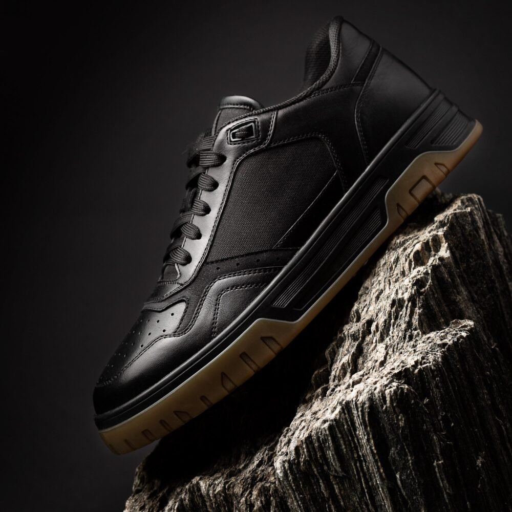 Men's Leather Sneakers: Durable TEP Sole, Fabric Lining