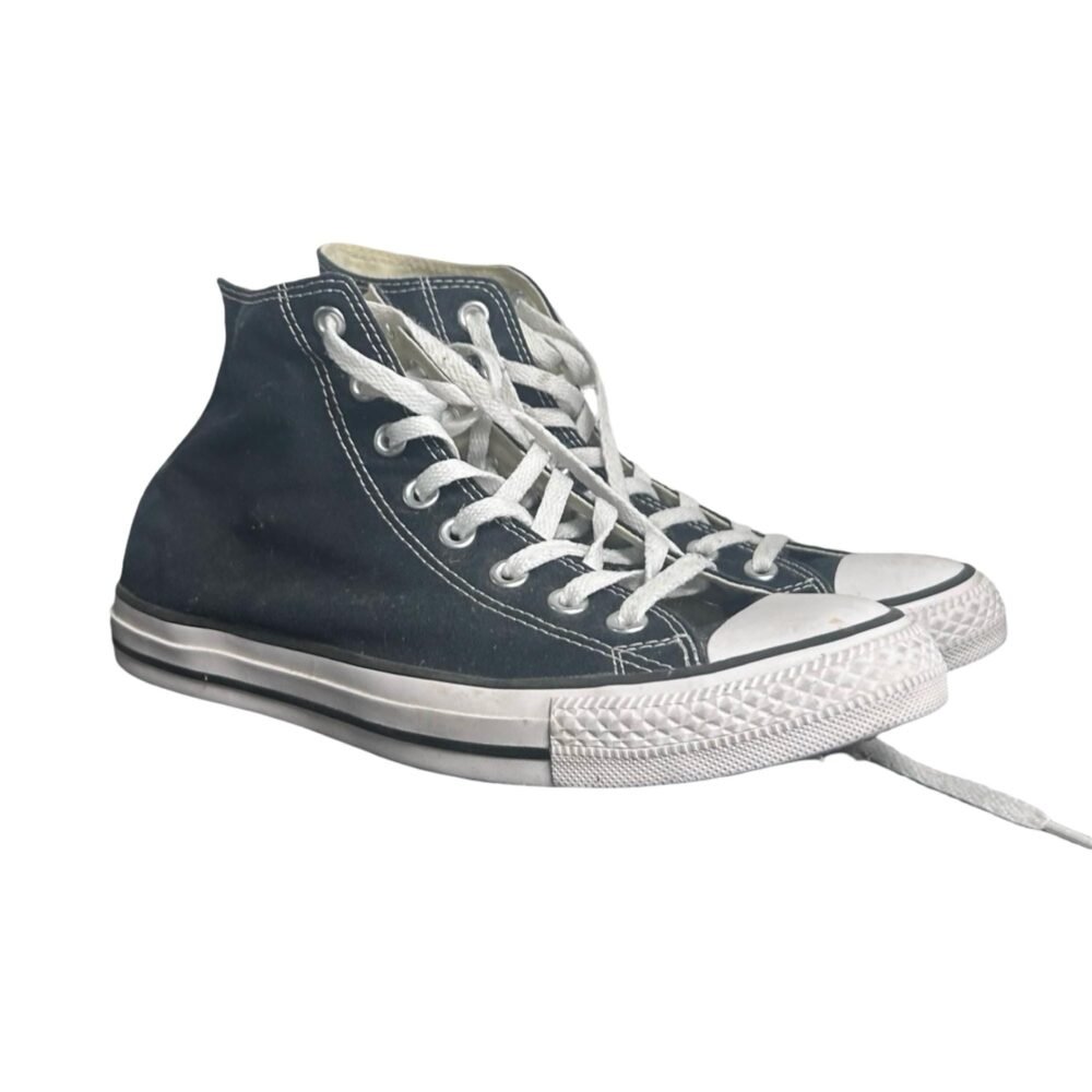 Ankle Canvas Classic Converse For Man, Street Style Sneakers, Size EU43, UK9’5